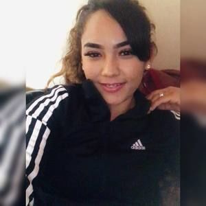 Meet your Posher, Morales